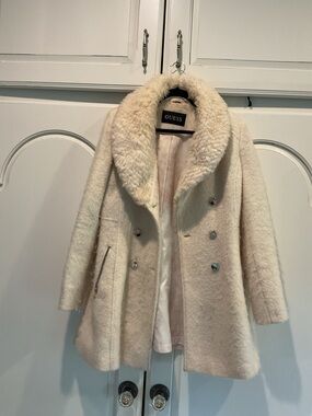 GUESS Cream Faux Fur Collar Double-Breasted Pea Coat